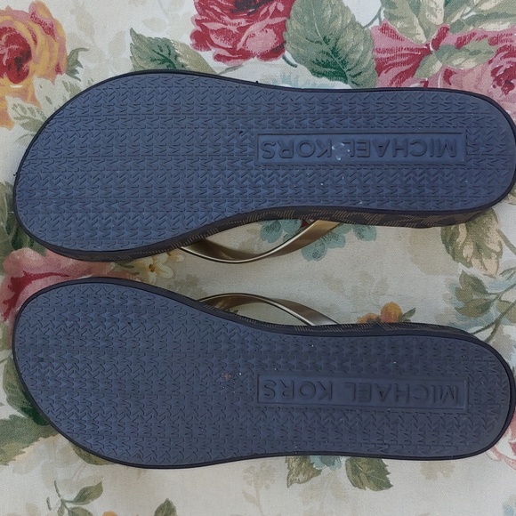 Michael Kors Bedford Gold and Brown Platform Wedge Sandals Women's size 11 - Picture 10 of 17